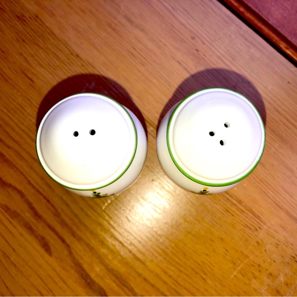 Vintage Christopher Radko Christmas Salt & Pepper Shaker - Picture 2 of 6